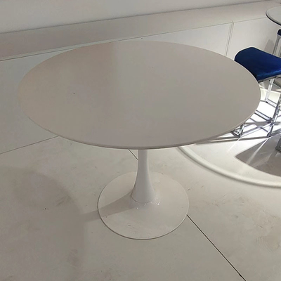 Mesa de jantar de superfície de madeira do quadro do metal da mobília industrial com os Pp que jantam a cadeira